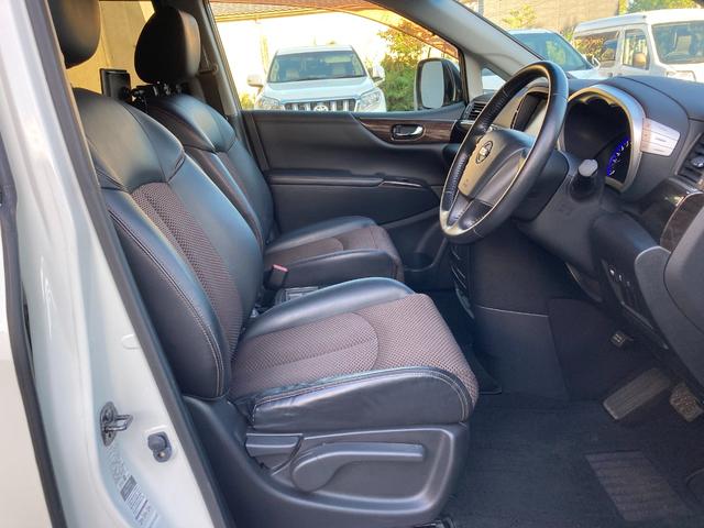 エルグランド 250ハイウェイスター 純正HDDナビ/フルセグTV アラウンドビューモニター 純正18インチAW 社外後席モニター Wエアコン オートライト 片側パワースライドドア HID フォグランプ(52枚目)