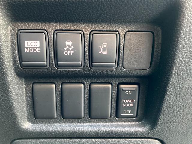 エルグランド 250ハイウェイスター 純正HDDナビ/フルセグTV アラウンドビューモニター 純正18インチAW 社外後席モニター Wエアコン オートライト 片側パワースライドドア HID フォグランプ(60枚目)