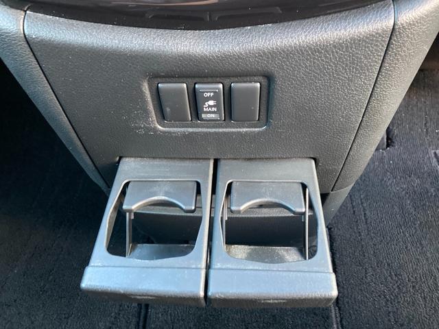 エルグランド 250ハイウェイスター 純正HDDナビ/フルセグTV アラウンドビューモニター 純正18インチAW 社外後席モニター Wエアコン オートライト 片側パワースライドドア HID フォグランプ(69枚目)