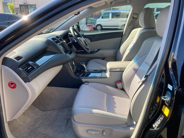 クラウンハイブリッド スタンダードパッケージ 純正HDDナビ/ワンセグTV/バックカメラ クルーズコントロール 純正18インチAW ドラレコ ETC スマートキー/プッシュスタート HID フォグランプ(17枚目)