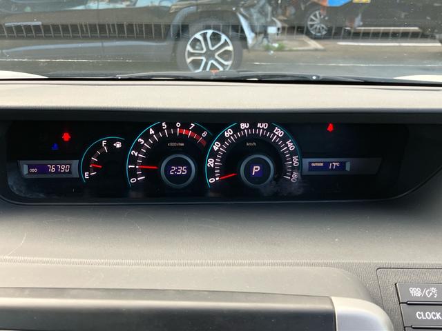 ヴォクシー X Lエディション 純正ナビ 地デジTV バックカメラ 両側スライドドア 左片側パワースライドドア キーレスエントリー アルミホイール HIDヘッドライト 運転席・助手席エアバック ABS(30枚目)