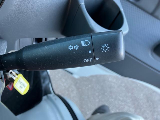 ハイゼットトラック 4WD キャンピング インディ727 ポップアップルーフ サイドオーニング ナビ バックカメラ アルミホイール(26枚目)