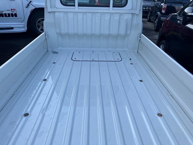 ハイゼットトラック エアコン・パワステ　スペシャル　４ＷＤ　５速マニュアル（9枚目）