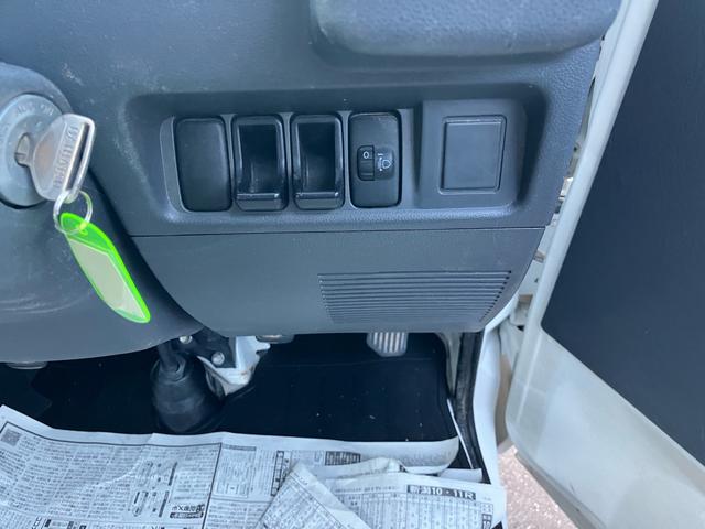 ハイゼットトラック エアコン・パワステ　スペシャル　４ＷＤ　５速マニュアル（23枚目）