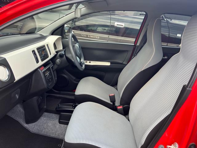 アルト X スマートキー アルミホイール 運転席シートヒーター 運転席・助手席エアバック ABS 横滑り防止 盗難防止システム エアコン パワステ パワーウィンドウ(16枚目)