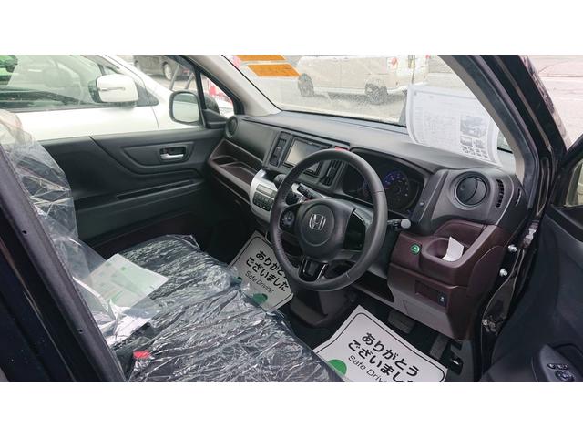 G 4WD ETC バックカメラ TV オートライト HID スマートキー アイドリングストップ 電動格納ミラー ベンチシート CVT 盗難防止システム ABS ESC アルミホイール 衝突安全ボディ(4枚目)