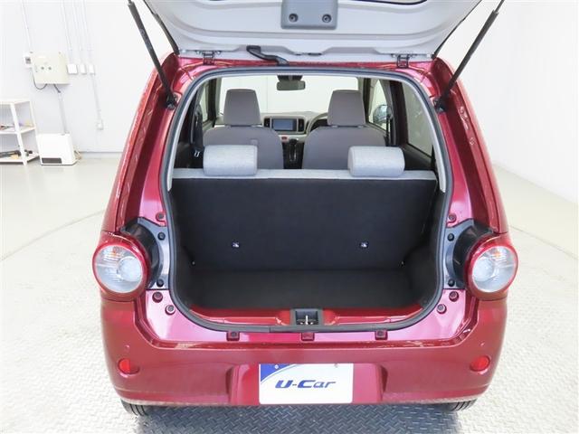 バックドアの開口部が大きく、使いやすいラゲージです。