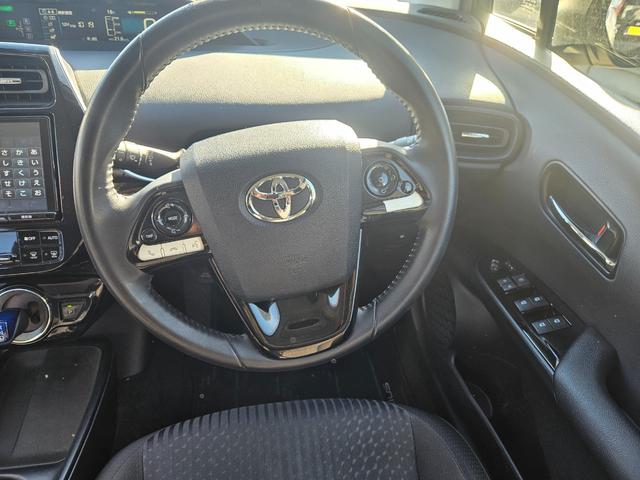 プリウス Ｓ　モデリスタデアロ　１８インチアルミ　デイライト（17枚目）