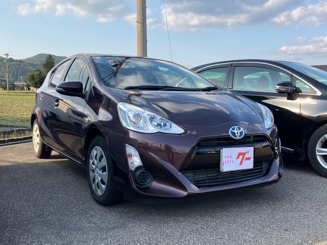 アクア G メモリーナビ フルセグ Bluetooth対応 バックカメラ クルーズコントロール スマートキー 運転席・助手席エアバック ABS 横滑り防止装置(6枚目)