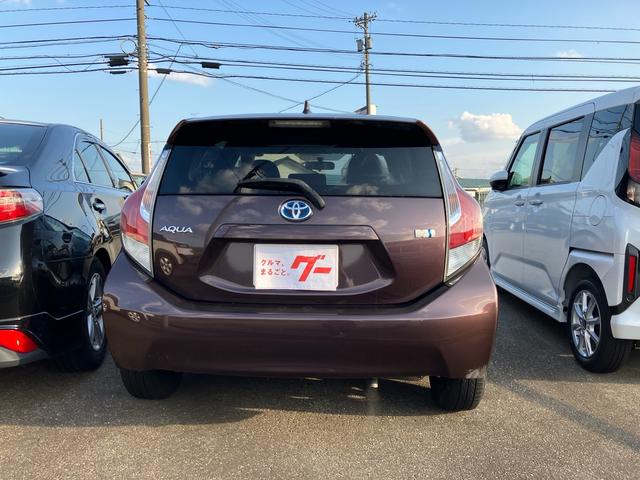 アクア G メモリーナビ フルセグ Bluetooth対応 バックカメラ クルーズコントロール スマートキー 運転席・助手席エアバック ABS 横滑り防止装置(8枚目)