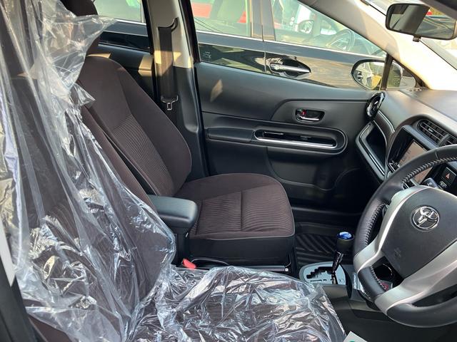 アクア G メモリーナビ フルセグ Bluetooth対応 バックカメラ クルーズコントロール スマートキー 運転席・助手席エアバック ABS 横滑り防止装置(17枚目)