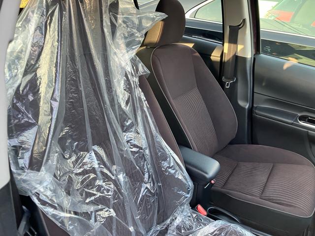 アクア G メモリーナビ フルセグ Bluetooth対応 バックカメラ クルーズコントロール スマートキー 運転席・助手席エアバック ABS 横滑り防止装置(18枚目)