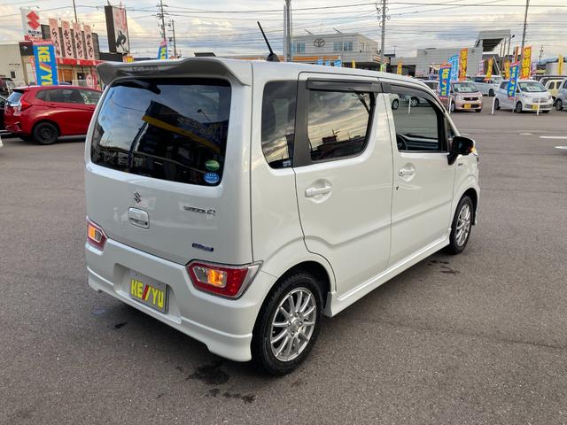 ハイブリッドFZ 禁煙 走行9500キロ 冬タイヤセット 全方位カメラ付ナビ 地デジ デュアルセンサーブレーキサポート レーンキープ 横滑り防止装置 シートヒーター ヘッドアップディスプレイ LEDライト(52枚目)