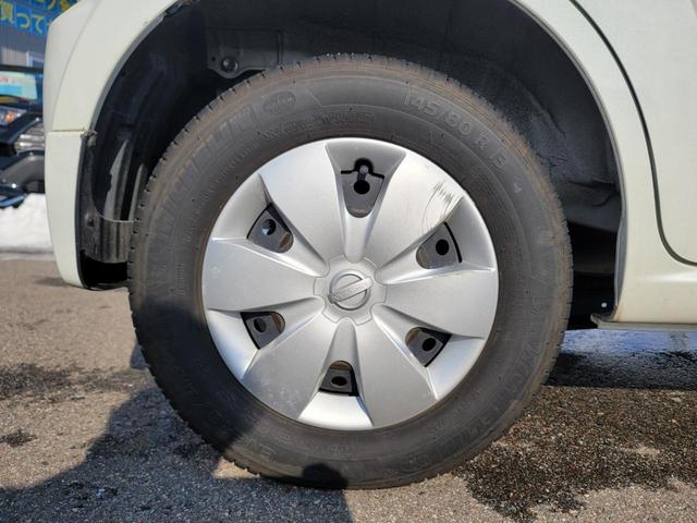 X 禁煙車 CVT 大阪仕入 走行29155Km 2018年製造ミシュラン夏タイヤ ベンチシート Blutoothオーディオ対応SDナビ Bカメラ オートAC スマート&Pスタート(6枚目)