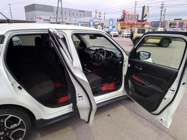 ベースグレード 6速MT車 衝突軽減 千葉仕入 禁煙車 車線逸脱警報 Bluetoothオーディオ地デジSDナビ シートヒーター 追従クルコン ETC LEDオートライト&フォグ スマートキー バックカメラ ミラーウインカー 盗難防止 オートAC(22枚目)