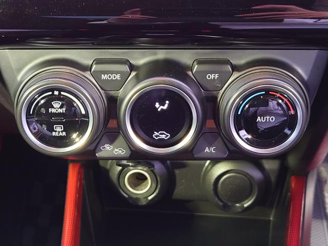 ベースグレード 6速MT車 衝突軽減 千葉仕入 禁煙車 車線逸脱警報 Bluetoothオーディオ地デジSDナビ シートヒーター 追従クルコン ETC LEDオートライト&フォグ スマートキー バックカメラ ミラーウインカー 盗難防止 オートAC(33枚目)