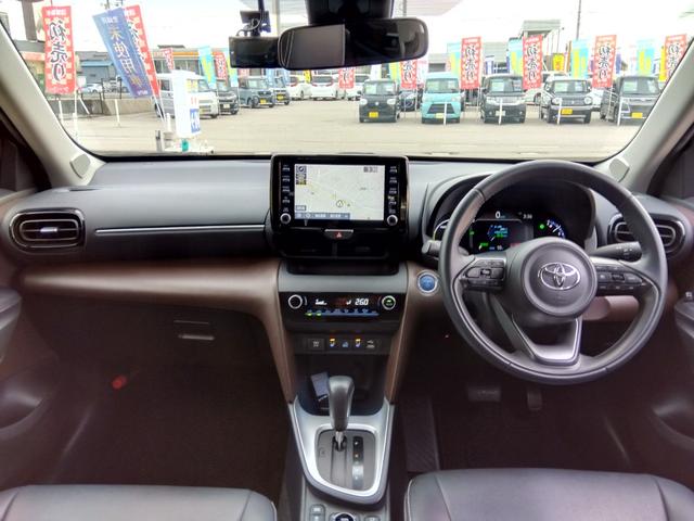 ハイブリッドＺ【４ＷＤ】【愛知仕入】【衝突軽減＆車線逸脱】　禁煙【８型Ｂｌｕｅｔｏｏｔｈ対応地デジナビ】【コムテック製前後ドラレコ】ヒーター付電動黒革シート　レーダークルコン　オートハイビーム付ＬＥＤオートライト　電子パーキング　ダウンヒルアシスト　後カメラ(3枚目)