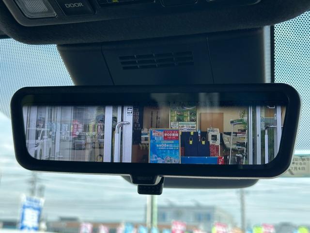 ヴォクシー Ｓ－Ｚ【衝突軽減＆車線逸脱警報】【１４型後席モニター】禁煙車　【純正１０型ナビ／地デジ／ＢＴ再生／全方位カメラ】【追従クルコン】【両側電動ドア】ヒーター付ハーフレザー　ＥＴＣ２．０　デジタルインナーミラー　パークアシスト　ＢＳＭ　電動パーキング　ワイパー熱線（7枚目）