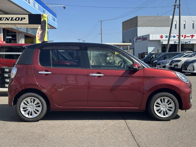 パッソ モーダ　Ｓ【禁煙／神奈川県仕入】【衝突軽減／車線逸脱警報】　【純正ナビ／ＢＬＵＥＴＯＯＴＨオーデイオ／ＣＤ／ワンセグ】【ＬＥＤヘッドライト】【スマートキー／プッシュスタート】【オートエアコン】【横滑り防止装置】（11枚目）