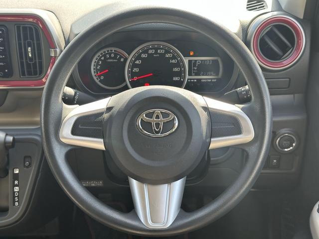 パッソ モーダ　Ｓ【禁煙／神奈川県仕入】【衝突軽減／車線逸脱警報】　【純正ナビ／ＢＬＵＥＴＯＯＴＨオーデイオ／ＣＤ／ワンセグ】【ＬＥＤヘッドライト】【スマートキー／プッシュスタート】【オートエアコン】【横滑り防止装置】（29枚目）