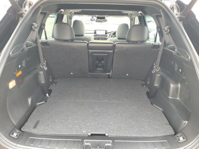 アウトランダーPHEV P【禁煙】【充電ケーブル】【サンルーフ】【置くだけ充電器】 【BOSEスピーカー】【全方位カメラ】【9型純正ナビ/BT接続/フルセグ】【衝突軽減/車線逸脱/BSM/追従クルコン】【電動リアゲート】【ハンドルヒーター/前後シートヒーター】【リフレッシュ機能付】(44枚目)