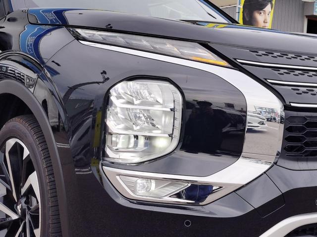 アウトランダーPHEV P【禁煙】【充電ケーブル】【サンルーフ】【置くだけ充電器】 【BOSEスピーカー】【全方位カメラ】【9型純正ナビ/BT接続/フルセグ】【衝突軽減/車線逸脱/BSM/追従クルコン】【電動リアゲート】【ハンドルヒーター/前後シートヒーター】【リフレッシュ機能付】(61枚目)