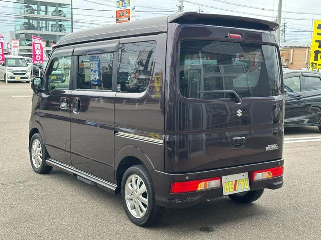 エブリイワゴン ＰＺターボスペシャル【４ＷＤ／禁煙／タイミングチェーン】　【衝突軽減】【後席モニター】【ＳＤナビ／ＢＬＵＥＴＯＯＴＨオーデイオ／ＤＶＤ再生／フルセグ／バックカメラ】【両側自動ドア】【オートステップ】【シートヒーター】【ＨＩＤライト／フォグ】（15枚目）