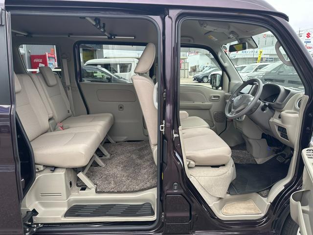 エブリイワゴン ＰＺターボスペシャル【４ＷＤ／禁煙／タイミングチェーン】　【衝突軽減】【後席モニター】【ＳＤナビ／ＢＬＵＥＴＯＯＴＨオーデイオ／ＤＶＤ再生／フルセグ／バックカメラ】【両側自動ドア】【オートステップ】【シートヒーター】【ＨＩＤライト／フォグ】（20枚目）