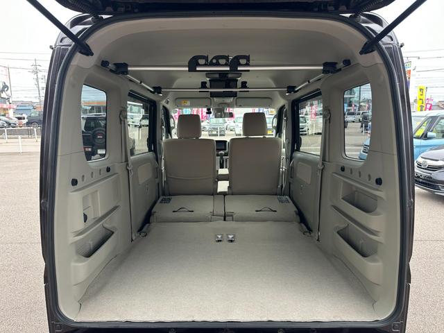 エブリイワゴン ＰＺターボスペシャル【４ＷＤ／禁煙／タイミングチェーン】　【衝突軽減】【後席モニター】【ＳＤナビ／ＢＬＵＥＴＯＯＴＨオーデイオ／ＤＶＤ再生／フルセグ／バックカメラ】【両側自動ドア】【オートステップ】【シートヒーター】【ＨＩＤライト／フォグ】（28枚目）