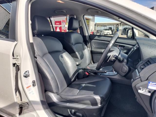 ドライブレコーダーも防犯ケーブルセットにしてご販売しております!当メルセデスのオプション品と同じ物を販売致しております!旅の思い出作りに!煽り運転の防犯に!事故の正確な記録に!