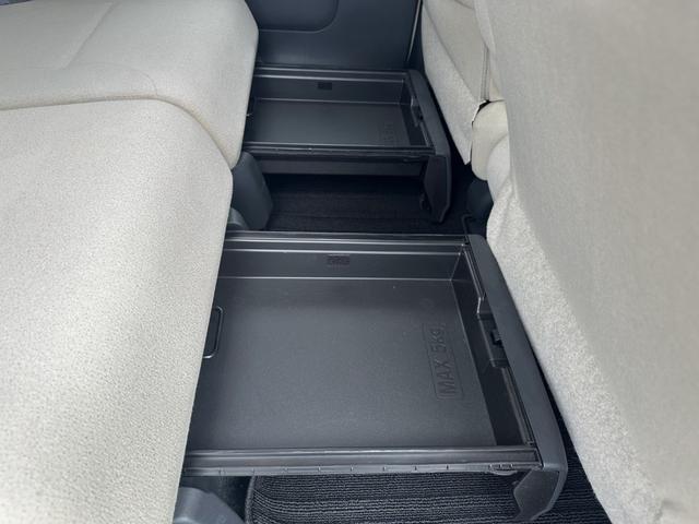 ムーヴキャンバス ＧホワイトアクセントＶＳ　ＳＡＩＩＩ（36枚目）