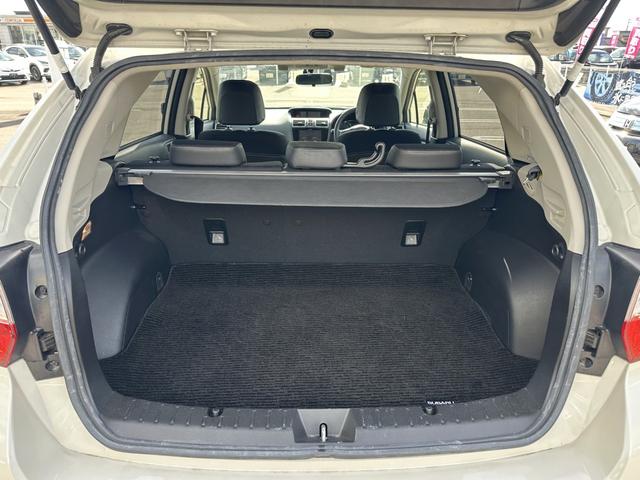 インプレッサスポーツ 1.6i-Sアイサイト【4WD/禁煙】【愛知県仕入】 【寒冷地仕様】【衝突軽減/車線逸脱警報/レーダークルコン】【メモリーナビ/BLUETOOTHオーデイオ/DVD再生/フルセグ/バックカメラ】【スマートキー/プッシュスタート】【パドルシフト】【ETC】(24枚目)