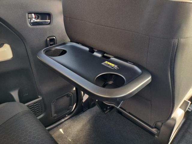 クロスビー ハイブリッドＭＺ【禁煙】【衝突軽減／車線逸脱／追従クルコン】　【ＳＤナビ／ＢＬＵＥＴＯＴＨオーデイオ／フルセグ／ＤＶＤ再生／バックカメラ】【シートヒーター】【ＬＥＤヘッドライト／フォグ】【コーナーセンサー】【パドルシフト】【スマートキー／プッシュスタート】（7枚目）