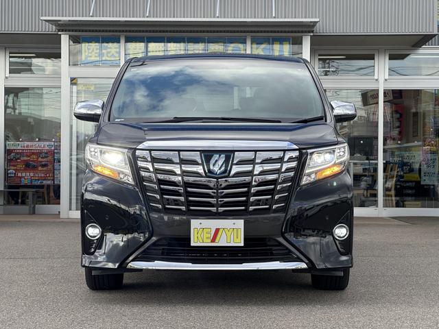 アルファードハイブリッド エグゼクティブラウンジ【愛知県仕入/禁煙】【衝突軽減】 【ツインサンルーフ】【全方位カメラ】【9型純正ナビ/DVD再生/BTオーデイオ/USB】【13.3型後席モニター】【両側自動ドア】【電動リアゲート】【追従クルコン/コーナーセンサー】【ETC】(11枚目)