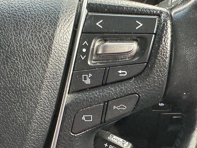 アルファードハイブリッド エグゼクティブラウンジ【愛知県仕入/禁煙】【衝突軽減】 【ツインサンルーフ】【全方位カメラ】【9型純正ナビ/DVD再生/BTオーデイオ/USB】【13.3型後席モニター】【両側自動ドア】【電動リアゲート】【追従クルコン/コーナーセンサー】【ETC】(35枚目)