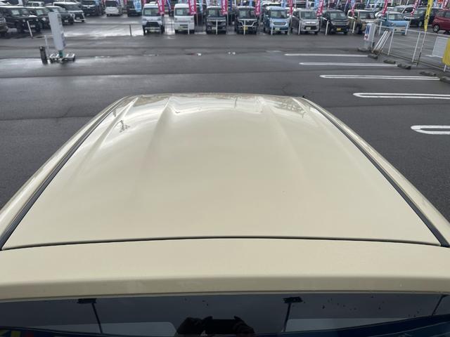 アルト F【福岡県仕入/禁煙】【純正CDオーデイオ/AUX】 【R5年製造ダンロップオールシーズンタイヤ】【横滑り防止装置】【ヘッドライトレベライザー】【UVカットガラス】【盗難防止装置】(6枚目)