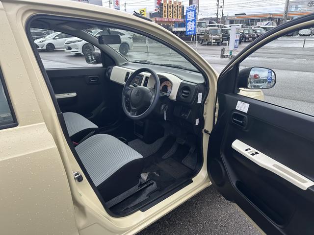 アルト F【福岡県仕入/禁煙】【純正CDオーデイオ/AUX】 【R5年製造ダンロップオールシーズンタイヤ】【横滑り防止装置】【ヘッドライトレベライザー】【UVカットガラス】【盗難防止装置】(15枚目)