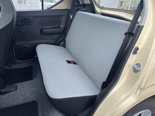 アルト F【福岡県仕入/禁煙】【純正CDオーデイオ/AUX】 【R5年製造ダンロップオールシーズンタイヤ】【横滑り防止装置】【ヘッドライトレベライザー】【UVカットガラス】【盗難防止装置】(21枚目)