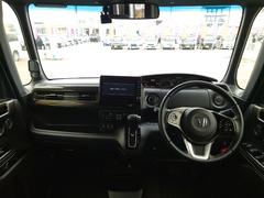 【衝突軽減＆車線逸脱】【純正８型Ｂｌｕｅｔｏｏｔｈ対応地デジナビ】【ユピテル製ドラレコ】レーダークルコン　両側電動ドア　ハーフレザー　ＬＥＤオートライト＆ＬＥＤフォグ　後カメラ　ＥＴＣ　パドルシフト 3