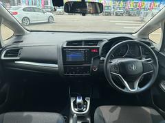 【純正ナビ／地デジ／ＢＴ再生／バックカメラ／ＨＤＭＩ接続】【ＬＥＤオートライト】【ＥＴＣ】【プッシュスタート＆スマートキー】【電格ミラー】オートＡ／Ｃ　盗難防止　ミラーウインカー　横滑り防止 3