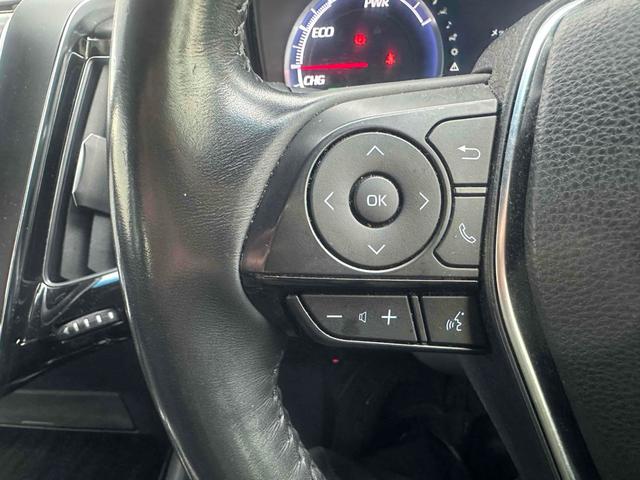 クラウンハイブリッド Ｓ　Ｃパッケージ　Ｆｏｕｒ　４ＷＤ　メーカーナビ　ＴＶ　パワーシート　ステア＆シートヒーター　クリアランスソナー　ＬＴＡ　レーダークルーズ　トヨタセーフティセンス　バックカメラ　アルミホイール　オートハイビーム　ＬＥＤヘッド（5枚目）