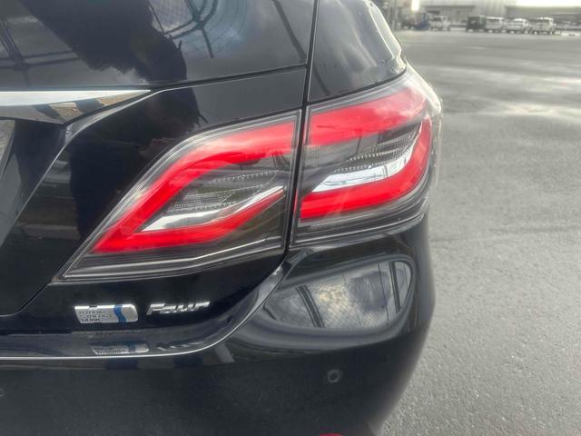 クラウンハイブリッド Ｓ　Ｃパッケージ　Ｆｏｕｒ　４ＷＤ　メーカーナビ　ＴＶ　パワーシート　ステア＆シートヒーター　クリアランスソナー　ＬＴＡ　レーダークルーズ　トヨタセーフティセンス　バックカメラ　アルミホイール　オートハイビーム　ＬＥＤヘッド（20枚目）