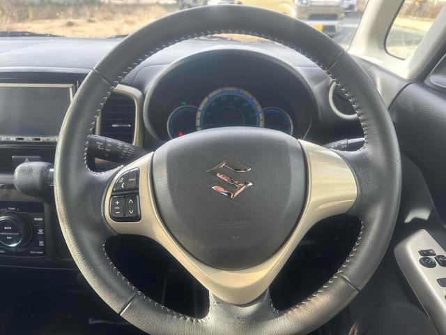 スペーシアカスタム Ｊスタイル　レーダーブレーキサポート専用インテリア　純正１５インチＡＷ　左右シートヒーター　両側パワスラ　ナビ　オートライト　ＨＩＤ　スマートキー　アイスト　エネチャージ　　シートヒーター　ベンチシート　　ＥＳＣ（3枚目）