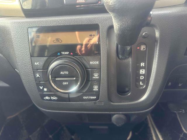 スペーシアカスタム Ｊスタイル　レーダーブレーキサポート専用インテリア　純正１５インチＡＷ　左右シートヒーター　両側パワスラ　ナビ　オートライト　ＨＩＤ　スマートキー　アイスト　エネチャージ　　シートヒーター　ベンチシート　　ＥＳＣ（7枚目）