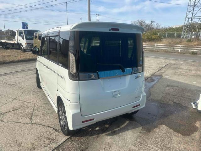 スペーシアカスタム Ｊスタイル　レーダーブレーキサポート専用インテリア　純正１５インチＡＷ　左右シートヒーター　両側パワスラ　ナビ　オートライト　ＨＩＤ　スマートキー　アイスト　エネチャージ　　シートヒーター　ベンチシート　　ＥＳＣ（18枚目）