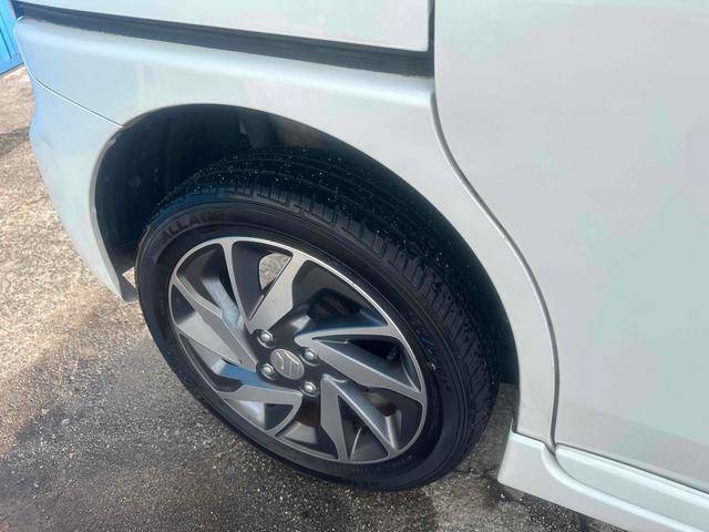 スペーシアカスタム Ｊスタイル　レーダーブレーキサポート専用インテリア　純正１５インチＡＷ　左右シートヒーター　両側パワスラ　ナビ　オートライト　ＨＩＤ　スマートキー　アイスト　エネチャージ　　シートヒーター　ベンチシート　　ＥＳＣ（21枚目）