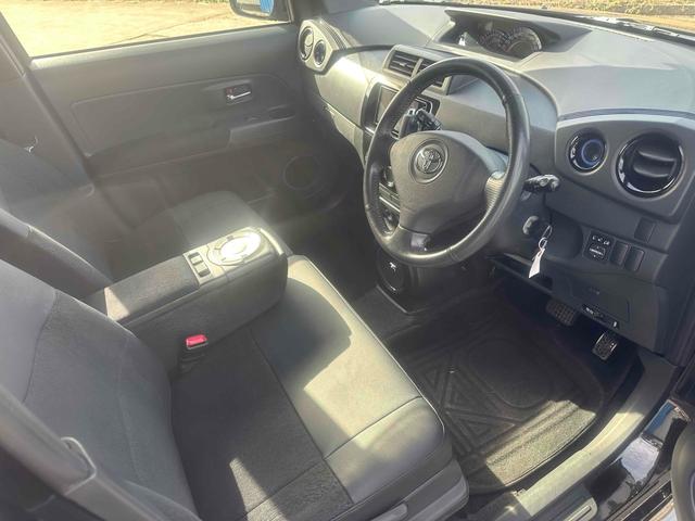 ｂＢ Ｚ　煌－Ｇ　ハーフレザーシート　ナビＴＶ　Ｂｌｕｅｔｏｏｔｈ　バックカメラ　ＷＯＲＫ１７インチアルミホイール　ＨＩＤ　ウインカーミラー　ＥＴＣ　スピーカーイルミ　フルフラットモード　ＵＳＢ　メッキグリル＆ミラー（10枚目）