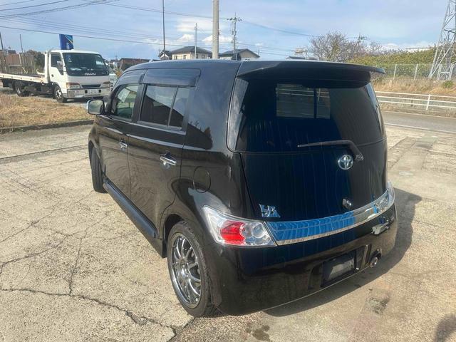 ｂＢ Ｚ　煌－Ｇ　ハーフレザーシート　ナビＴＶ　Ｂｌｕｅｔｏｏｔｈ　バックカメラ　ＷＯＲＫ１７インチアルミホイール　ＨＩＤ　ウインカーミラー　ＥＴＣ　スピーカーイルミ　フルフラットモード　ＵＳＢ　メッキグリル＆ミラー（16枚目）