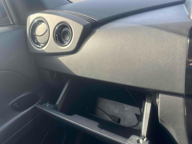 ｂＢ Ｚ　煌－Ｇ　ハーフレザーシート　ナビＴＶ　Ｂｌｕｅｔｏｏｔｈ　バックカメラ　ＷＯＲＫ１７インチアルミホイール　ＨＩＤ　ウインカーミラー　ＥＴＣ　スピーカーイルミ　フルフラットモード　ＵＳＢ　メッキグリル＆ミラー（25枚目）