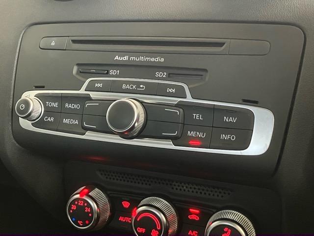 Ａ１スポーツバック １．４ＴＦＳＩ　ツートーン　ＭＭＩ地デジナビ　Ｂｌｕｅｔｏｏｔｈ接続　グレイシアホワイトメタリック／デイトナグレーパールツートーン　ターボ　ＥＴＣ　スマートキー　オートライト　ＣＤ／ＤＶＤ再生（15枚目）